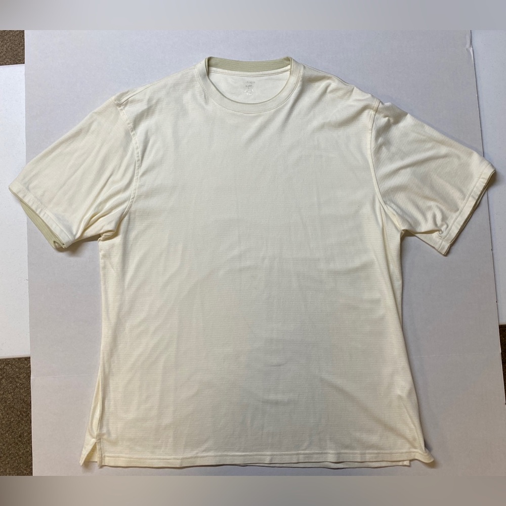 Van Heusen Mens Large‎ Cream Dress Shirt